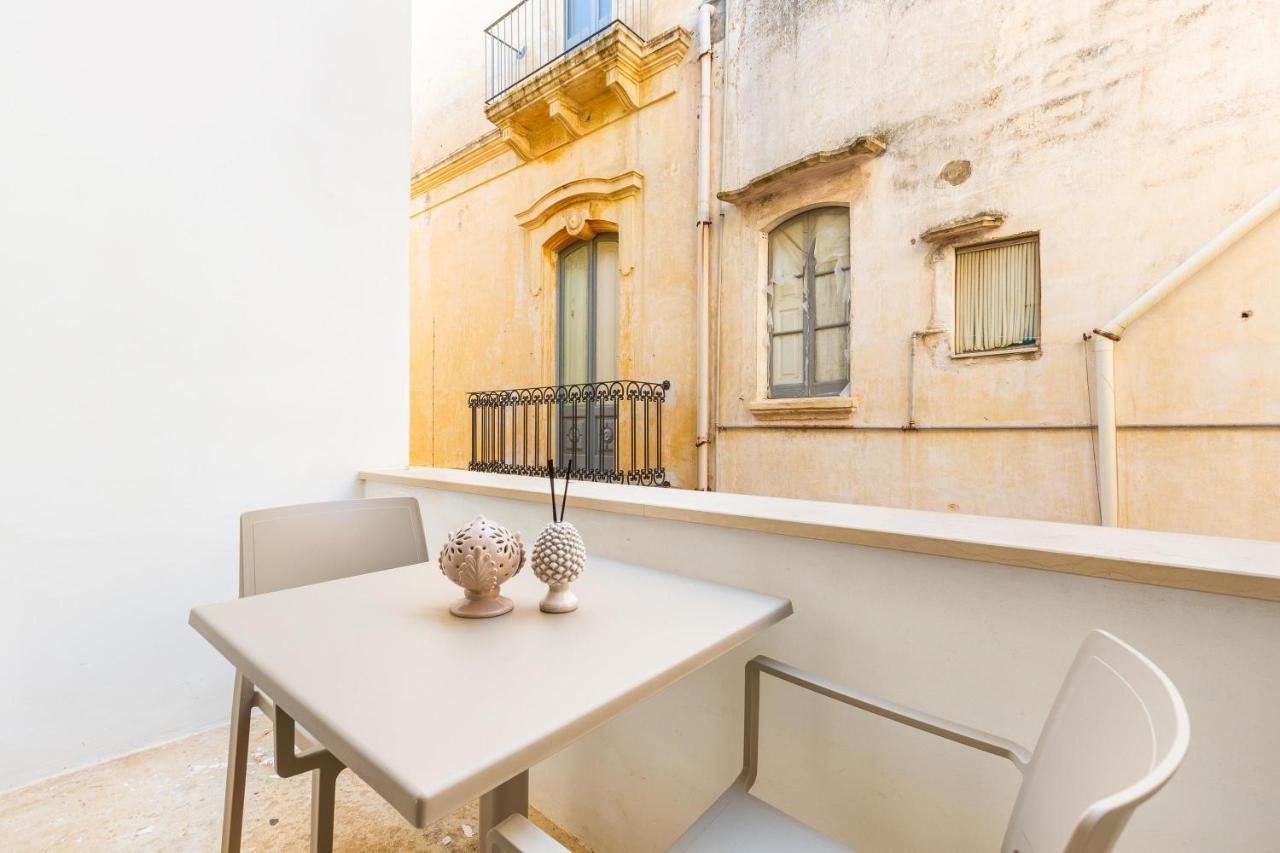 Una Finestra Sul Porto By Barbarhouse Gallipoli Ngoại thất bức ảnh